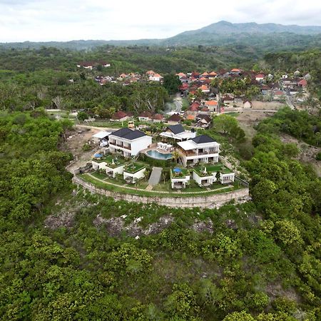 Kelingking Parama Resort Batumadeg Bagian luar foto